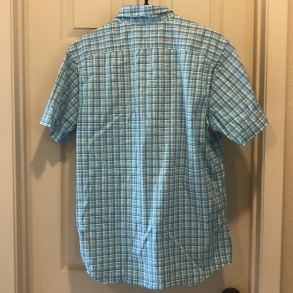 Columbia Outdoor Shirt - Picture 2 of 4